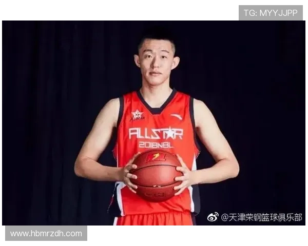 广州羽毛球队在杯赛积分榜上以100分稳居第一名展现强劲实力